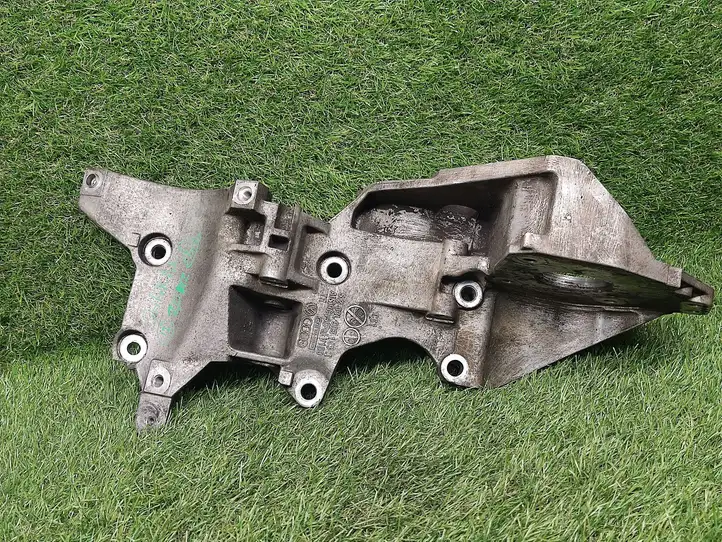 Volkswagen Sharan (2010 - 2015) 03L903143Q Крышка расширительного бачка — фото 1