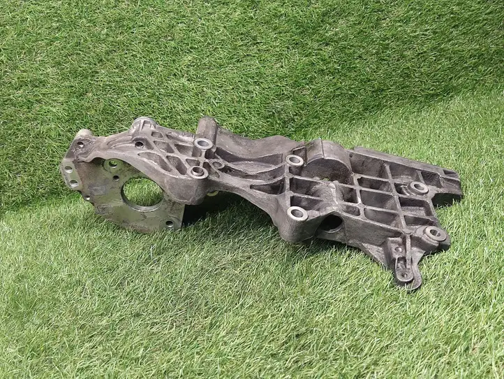 Volkswagen Sharan (2010 - 2015) 03L903143Q Крышка расширительного бачка — фото 2