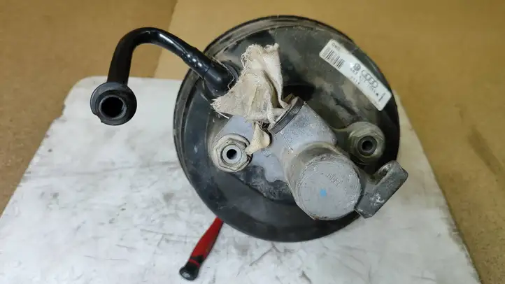 Volkswagen PASSAT B5.5 (2001 - 2005) 4B3612105A Вакуумный усилитель тормозов — фото 2