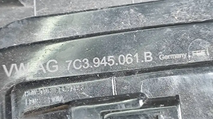 Volkswagen Crafter (2016 - ) 7C0853754 Молдинг заднего крыла — фото 2