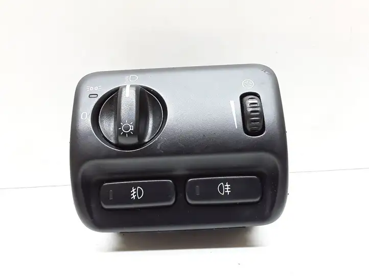 Volvo S80 (2004 - 2006) 8691743 Включатель фонарей — фото 1