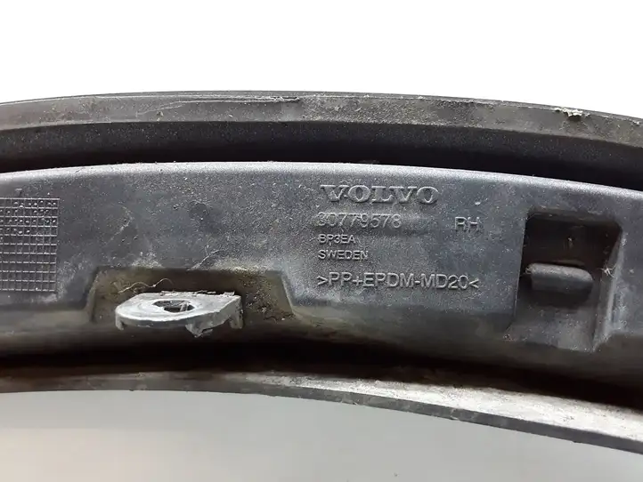 Volvo XC90 (2006 - 2014) 30779578 Накладка колесной арки — фото 4