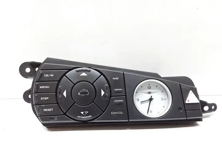 Chrysler Pacifica (2003 - 2008) P04685904AC Часы — фото 1