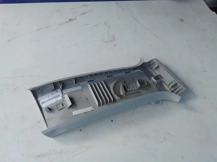 Volkswagen Tiguan (2007 - 2011) 5N0867243B Верхняя обшивка стойки B — фото 4
