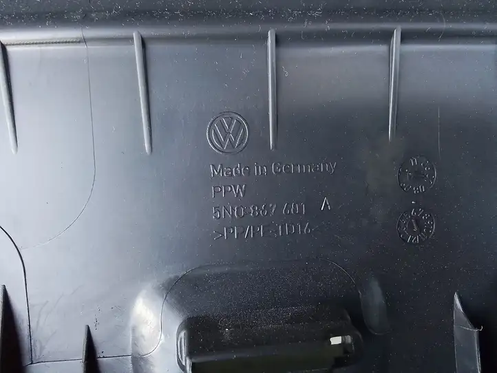 Volkswagen Tiguan (2007 - 2011) 5N0867601A Основной отделочный щит — фото 4