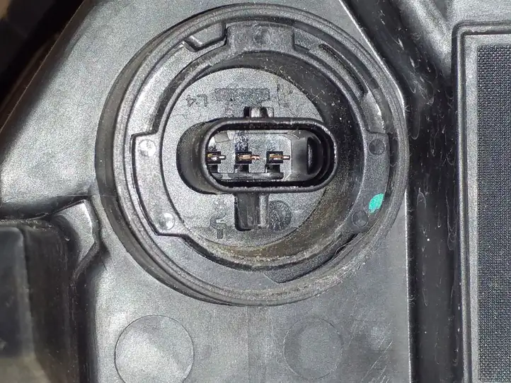Tesla Model 3 (2017 - 2023) 151495300D Передняя фара — фото 2