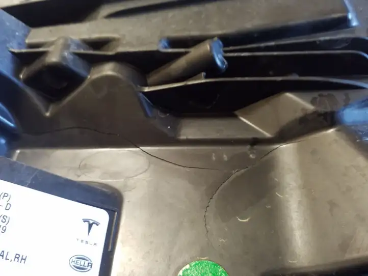 Tesla Model 3 (2017 - 2023) 151495300D Передняя фара — фото 3