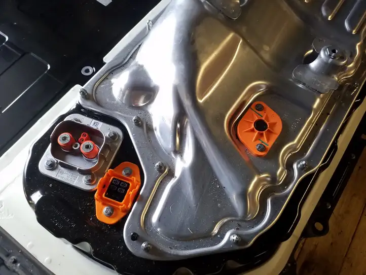 Tesla Model 3 (2017 - 2023) 166696900C Аккумулятор гибридного / электрического автомобиля — фото 10