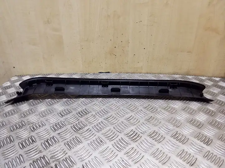 Subaru XV I (2011 - 2018) 94060FJ050 Внутренняя отделка переднего порога — фото 4