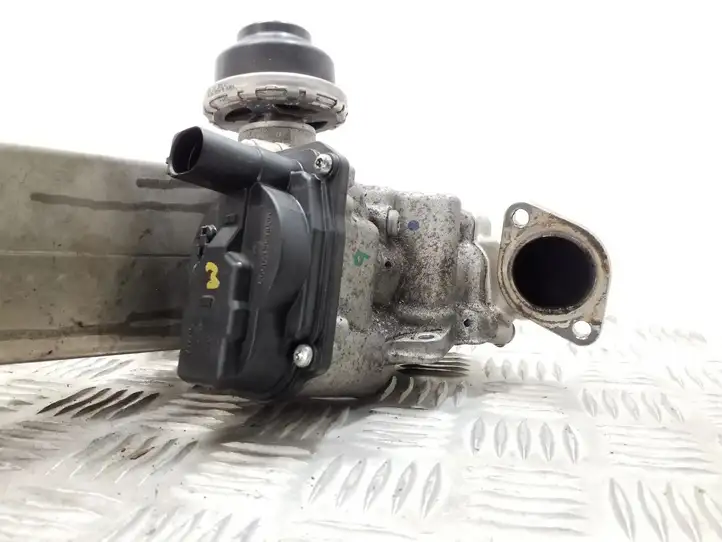 Audi A4 S4 B9 (2015 - 2019) 059131511BP Охладитель клапана EGR — фото 3