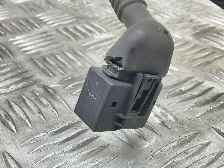 Seat Alhambra (Mk2) (2010 - 2017) 7N0971819A Прочие детали системы AdBlue — фото 7