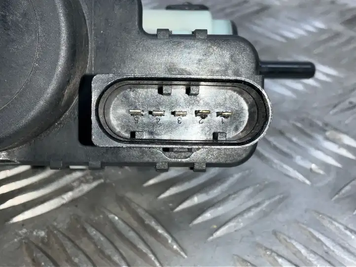 Seat Alhambra (Mk2) (2010 - 2017) 1928499093 Насос AdBlue — фото 4