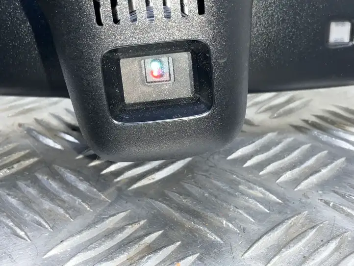 Skoda Octavia Mk3 (5E) (2013 - 2019) 5G0857511D Салонное зеркало заднего вида — фото 2