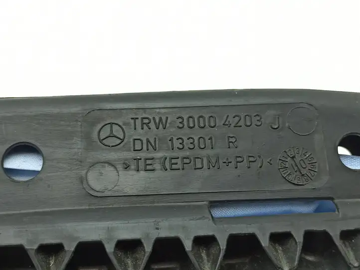 Mercedes-Benz C W203 (2000 - 2007) A2038601005 Боковая подушка безопасности шторка — фото 9