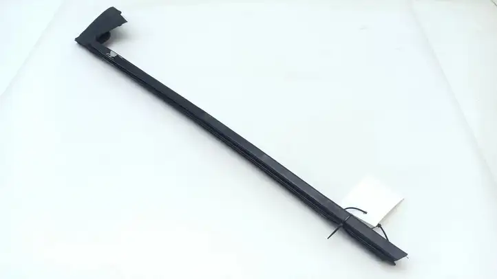 BMW Z4 E85 E86 (2002 - 2008) 7016638 Уплотнитель стекла передней двери — фото 8