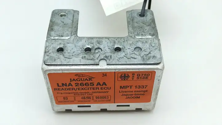 Jaguar (1995 - 1997) LNA2665AA Блок иммобилайзера — фото 6