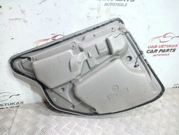 BMW 5 E60 E61 (2004 - 2010) 7033654 Прочая отделка задней двери — фото 2