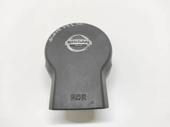 Nissan Navara D40 (2004 - 2015) 05912307 Подушка безопасности руля — фото 1