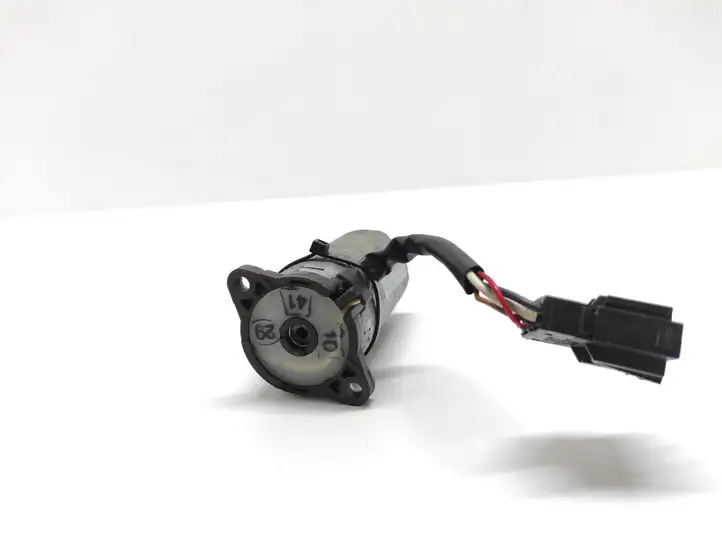 BMW X5 E53 (1999 - 2006) 82514159 Электродвигатель сиденья — фото 3