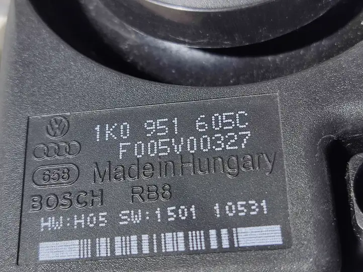Audi A4 S4 B8 8K (2011 - 2015) 1K0951605C Сирена сигнализации — фото 4