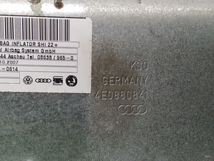 Audi A8 S8 D3 4E (2007 - 2010) 4E0880841 Коленная подушка безопасности — фото 2