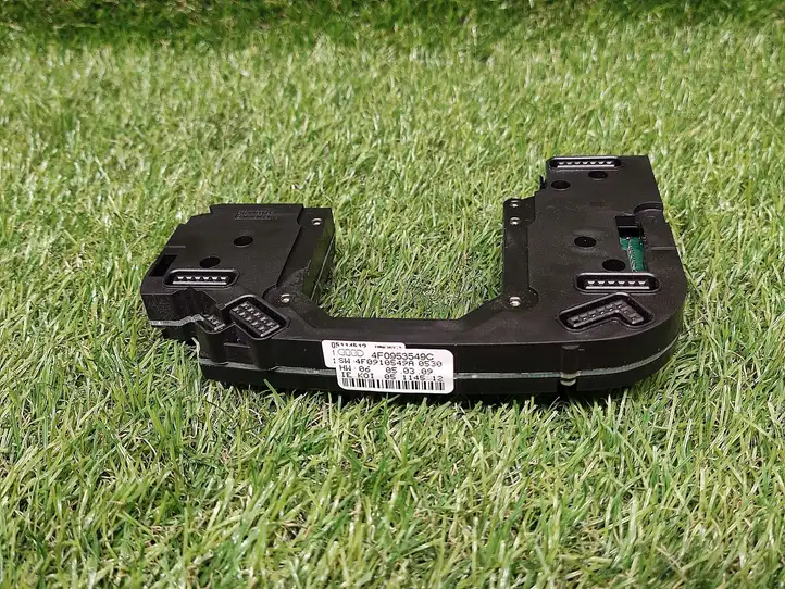 Audi Q7 4L (2005 - 2009) 4F0953549C Датчик угла поворота руля — фото 4