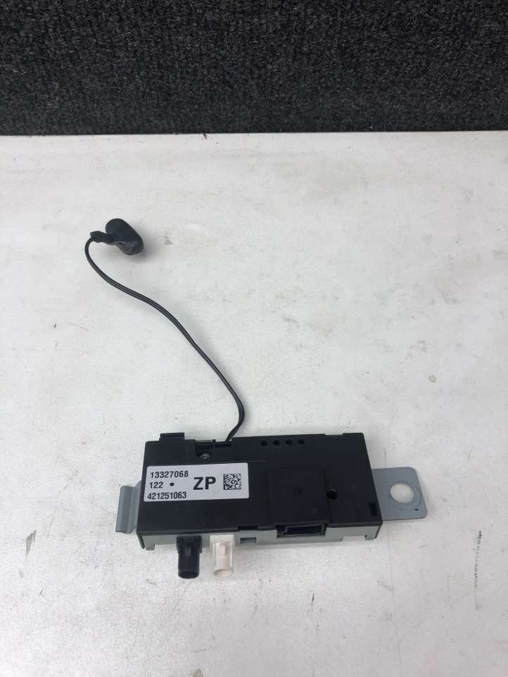 13327068 Opel Insignia A Antenos stiprintuvas