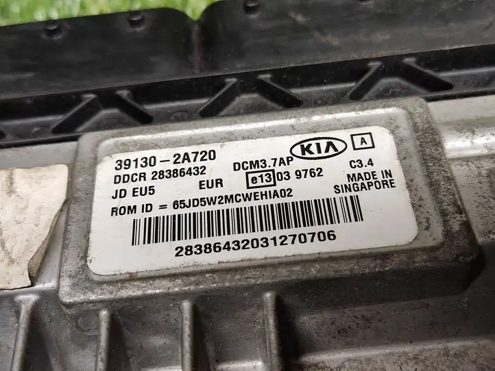 Kia Ceed (2012 - 2015) 391302A720 Блок управления двигателем (ECU) — фото 3
