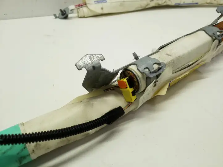 Opel Astra J (2009 - 2012) 13251620 Боковая подушка безопасности шторка — фото 3