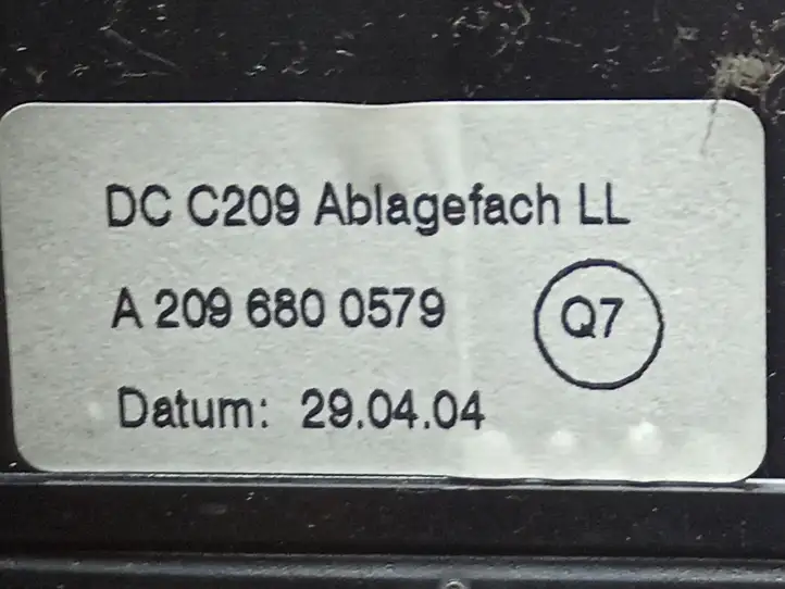 Mercedes-Benz CLK A209,C209 (2002 - 2009) A2096800579 Выдвижной ящик — фото 11