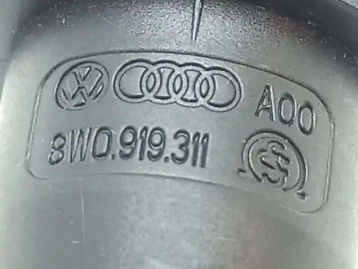 Audi A4 S4 B9 8W (2019 - ) 8W0919311 Накладка прикуривателя — фото 6