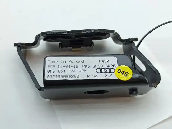 Audi A4 S4 B9 8W (2019 - ) 8W9861736 Держатель крепления сетки (в потолке) — фото 10