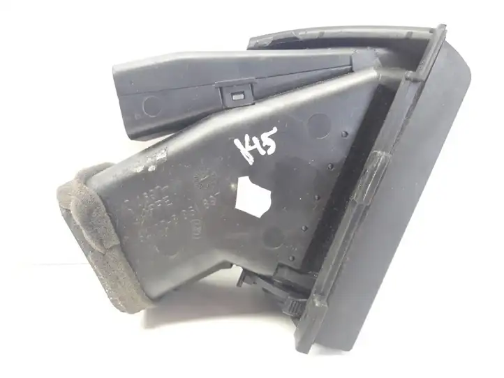 BMW 3 E46 (1998 - 2005) 8361897 Боковой воздушный дефлектор — фото 2