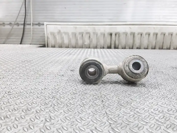 Volkswagen Phaeton (2002 - 2008)   Задняя тяга стабилизатора