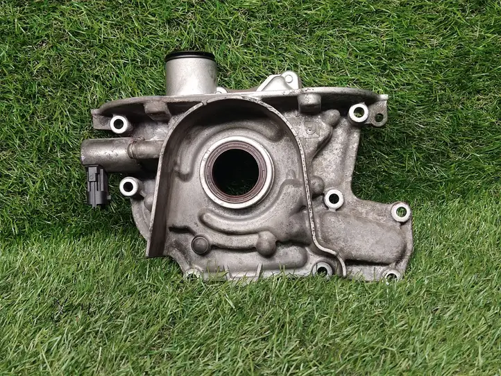 Opel Zafira B (2008 - 2014) 55581829 Крышка двигателя декоративная — фото 1