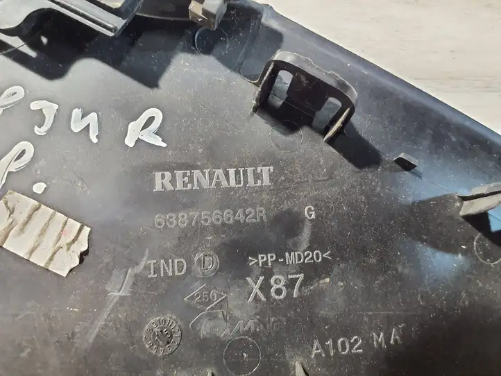 Renault Captur (2013 - 2020) 638756642R Пластиковая отделка зеркала — фото 3