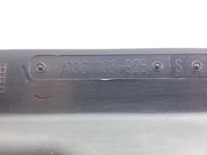 Volkswagen Bora (1998 - 2005) 036103925 Крышка двигателя декоративная — фото 3