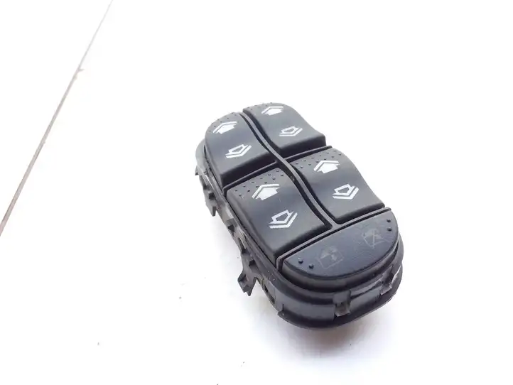 Ford Focus (1998 - 2004) 2M5T14A132DB Блок кнопок стеклоподъемников — фото 1