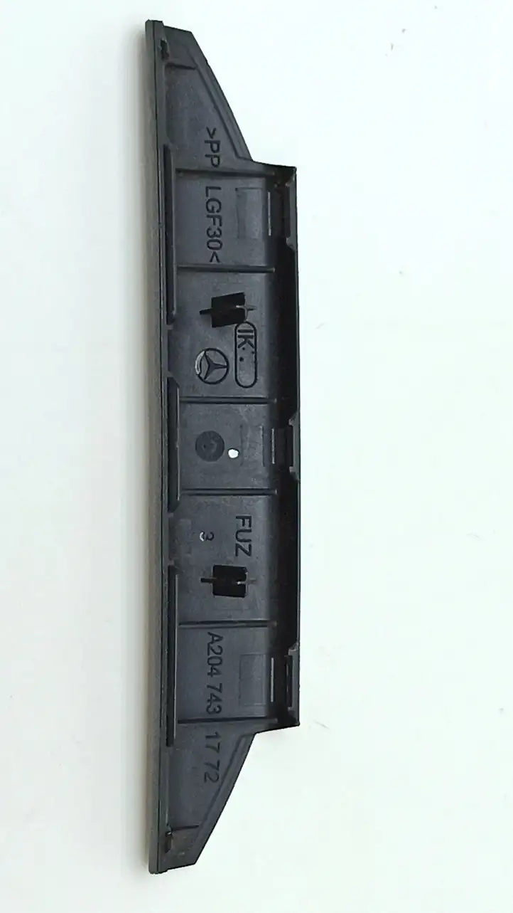 Mercedes-Benz C W204 (2007 - 2014) A2047431772 Прочая отделка багажника — фото 9
