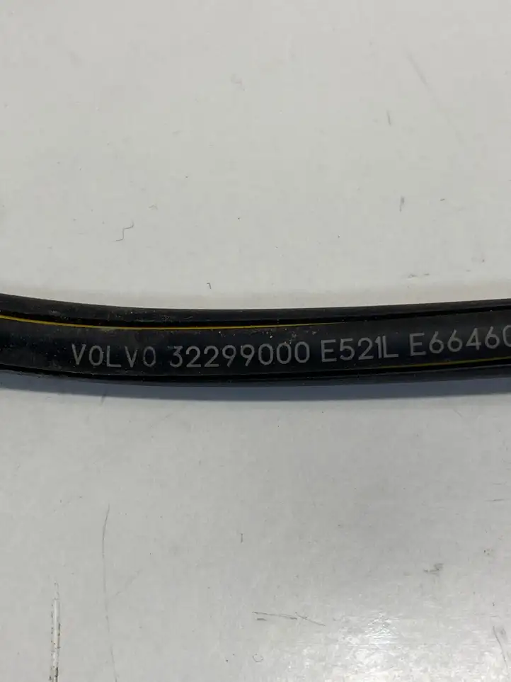 Volvo S60 (2018 - ) 32299000 Датчик открытия крышки багажника — фото 2
