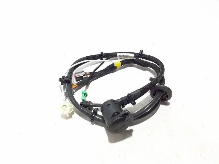 Volvo V60 (2018 - ) 31664659 Реле крюка для прицепа — фото 1