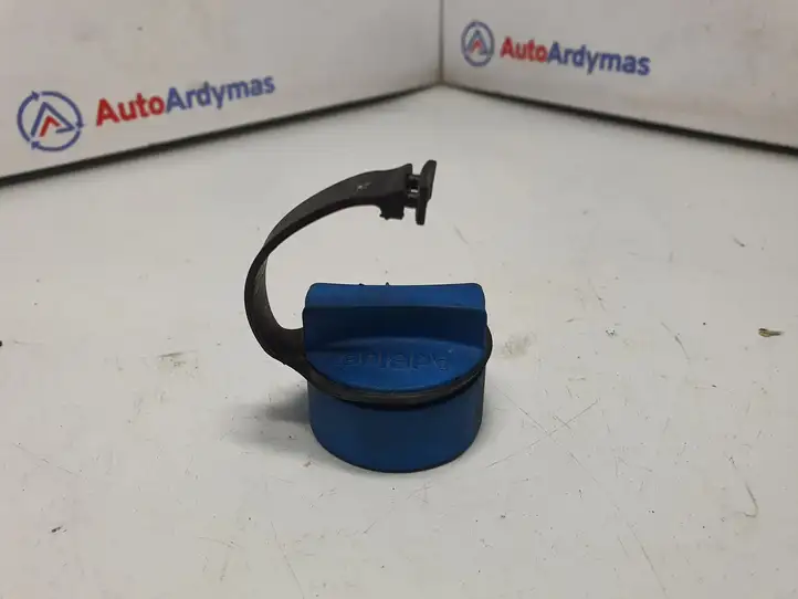 BMW 3 F30 F35 F31 (2012 - 2018) 7485924 Крышка бака AdBlue — фото 3