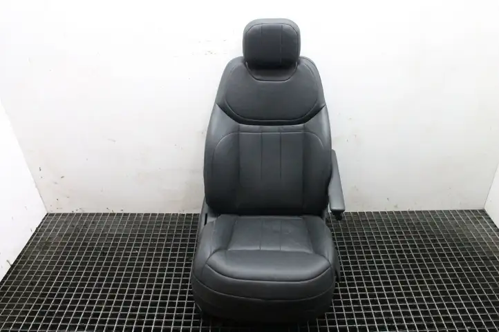 Land Rover Range Rover Sport L461 (2017 - ) Переднее сиденье пассажира — фото 3