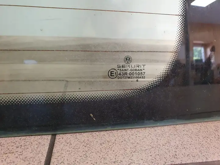 Volkswagen Transporter - Caravelle T5 (2003 - 2009) Стекло двери багажника — фото 2