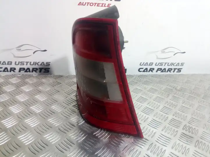 Mercedes-Benz A W168 (1997 - 2004) 1688200664R Задний фонарь в кузове — фото 4