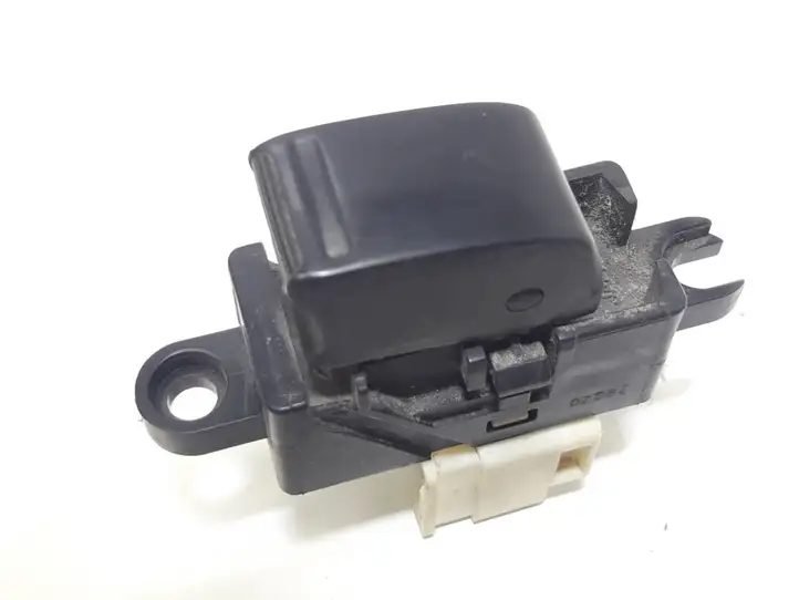 Nissan Almera N16 (2000 - 2010) Блок кнопок стеклоподъемников — фото 1