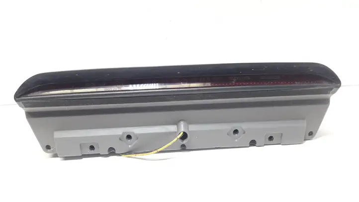 Subaru Forester SF (2000 - 2003) 24036 Дополнительный стоп фонарь — фото 1