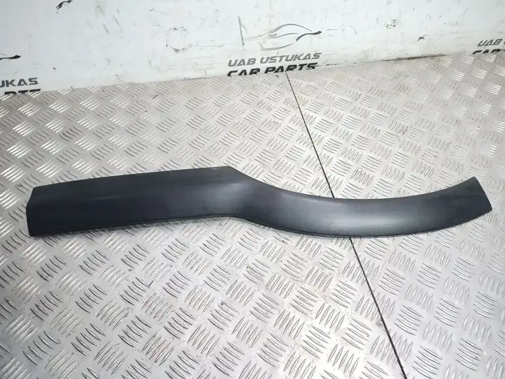 Opel Zafira A (1999 - 2003) 024416509 Молдинг заднего крыла — фото 2