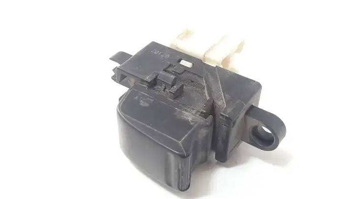Nissan Almera (2000 - 2006) Блок кнопок стеклоподъемников — фото 3