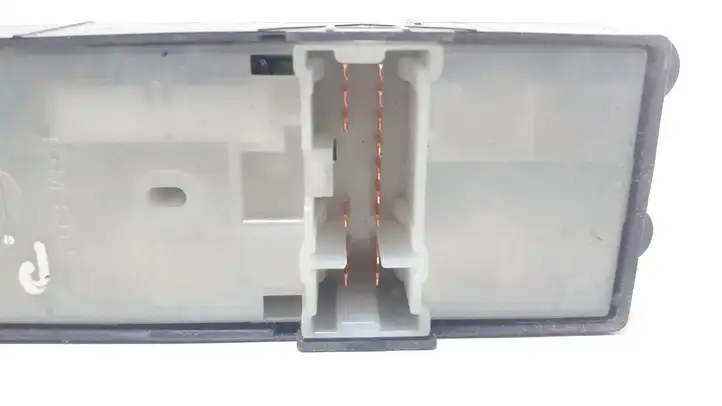 Nissan Almera (2000 - 2006) Блок кнопок стеклоподъемников — фото 6